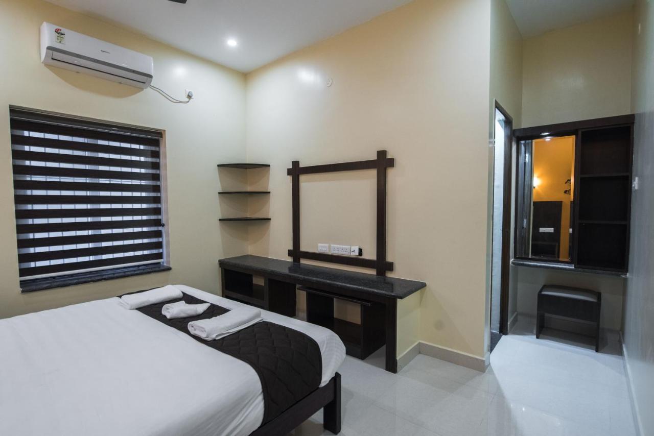 Saffron Vilva Hotel Puducherry Eksteriør billede