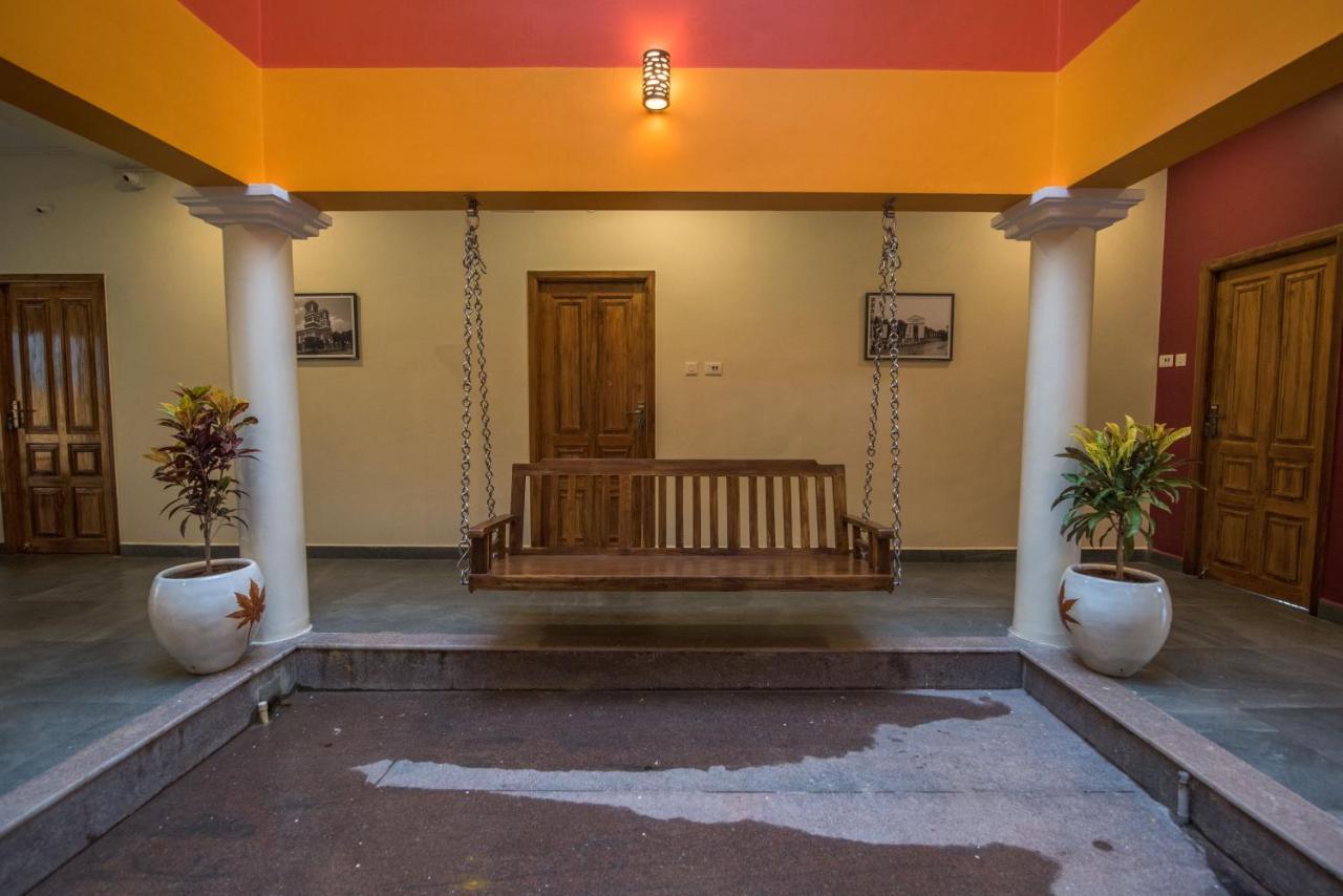 Saffron Vilva Hotel Puducherry Eksteriør billede