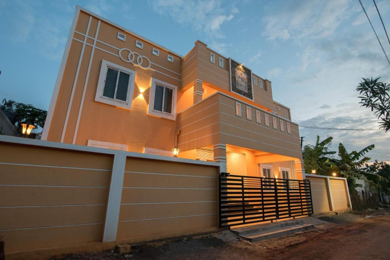Saffron Vilva Hotel Puducherry Eksteriør billede
